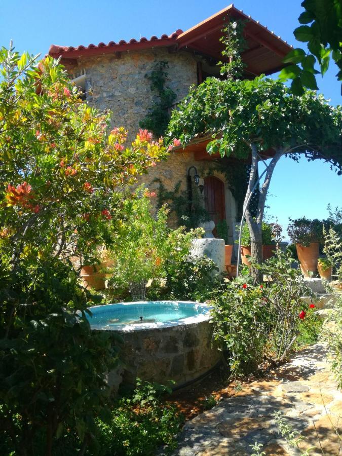 Traditional Windmill-Milos Kroustas Exterior photo